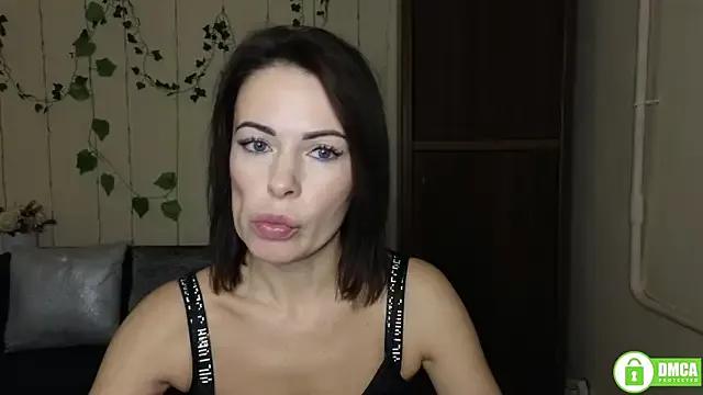 Rita_lovvylyou on StripChat