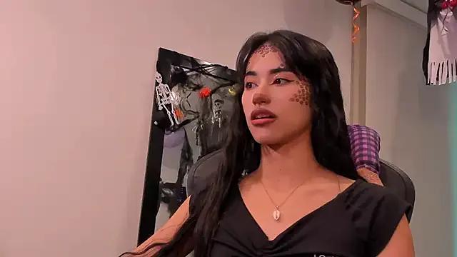 Rouse_Monroe on StripChat