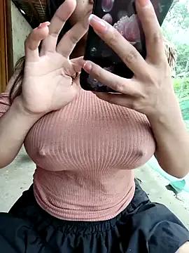 Rubyy_Nk on StripChat