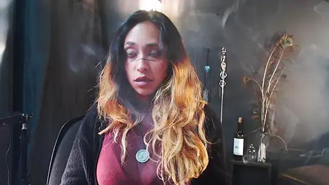 SabaTheCourtesan on StripChat