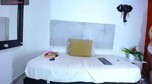 samay__bush on StripChat