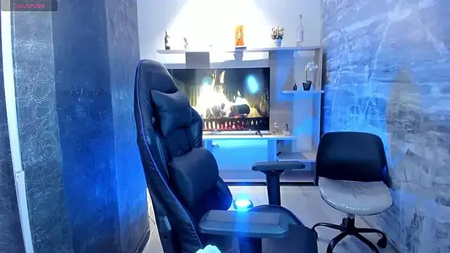 saracaball_ on StripChat 