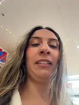 sarah_honey__ on StripChat 