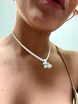 saray_marquez on StripChat