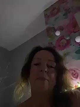 Sassylady on StripChat 