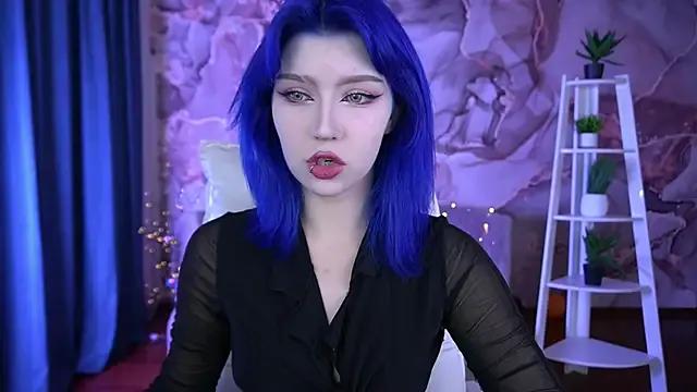 SelenaIris on StripChat 