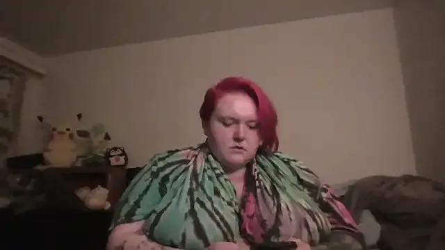 Sh0rtFluff on StripChat