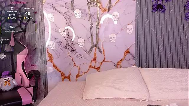 Shasa_8 on StripChat 