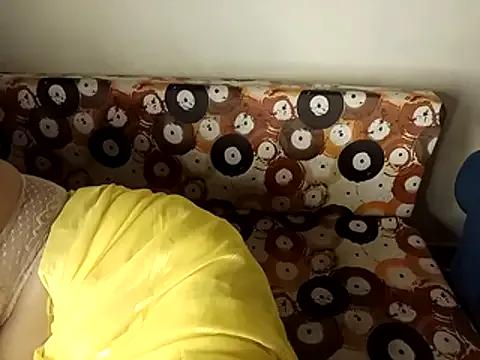 shuhana_ on StripChat 