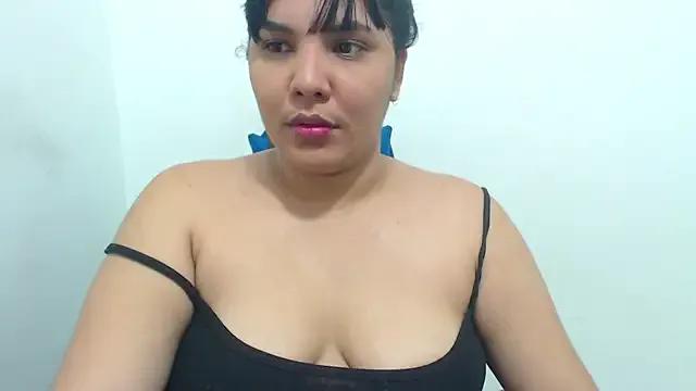 sinay024 on StripChat