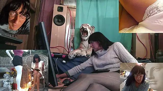 SissiDomination on StripChat 