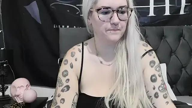 Sizzling_Indie36 on StripChat 