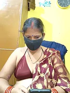 Sonalihot_ on StripChat