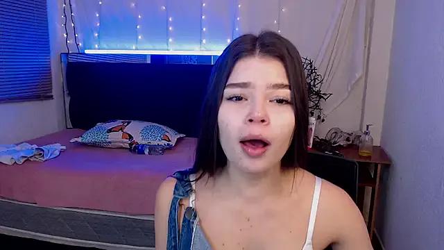 sweet_c4ndy on StripChat 