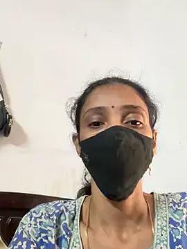 sweetreddy-02 on StripChat 