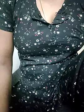 Tamilmallu-duskygirl03 — New phone