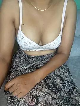 Tamilpallavi on StripChat