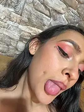 twohornys on StripChat