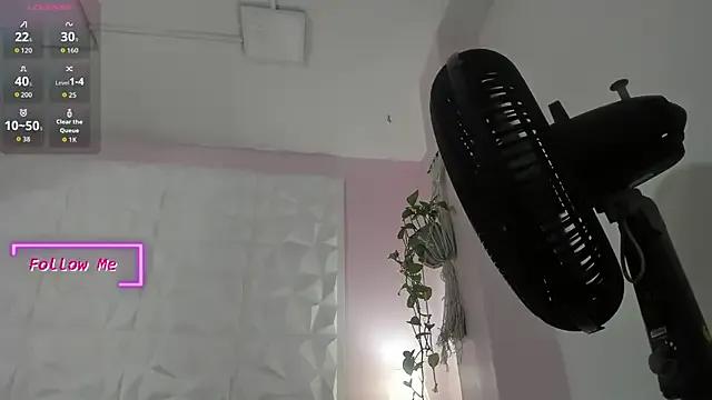 Valeriagomez_ on StripChat