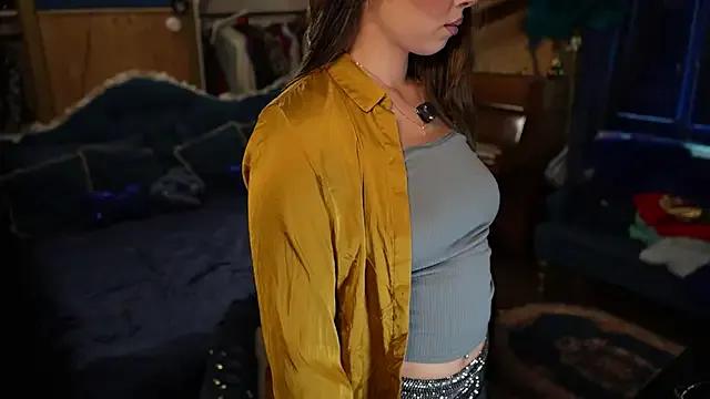 VanessaDoyle — fingers pussy