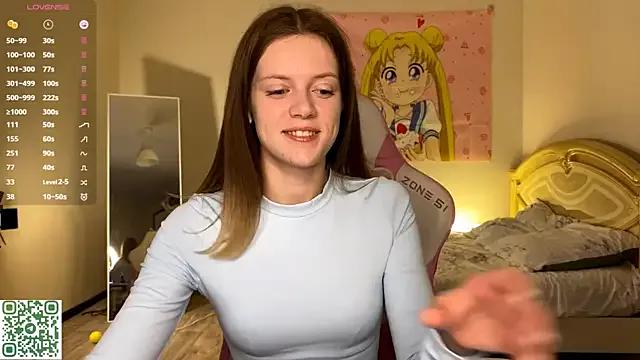 VibeQueenLucy — Take off my shorts