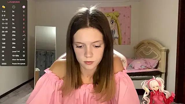 VibeQueenLucy on StripChat