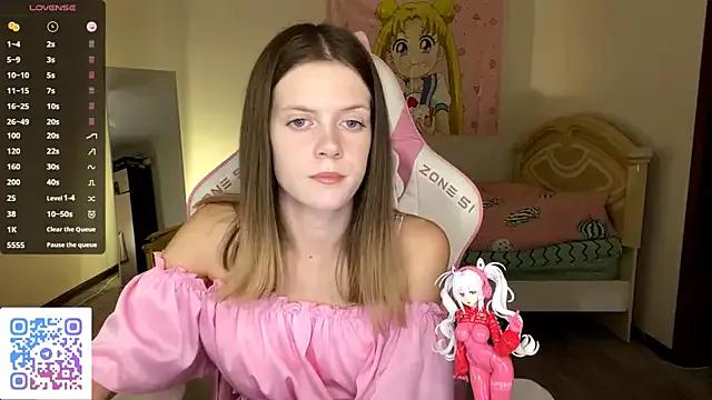 VibeQueenLucy on StripChat