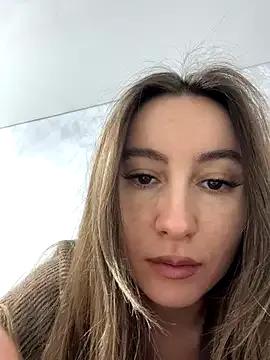 viviandaimond1 on StripChat 