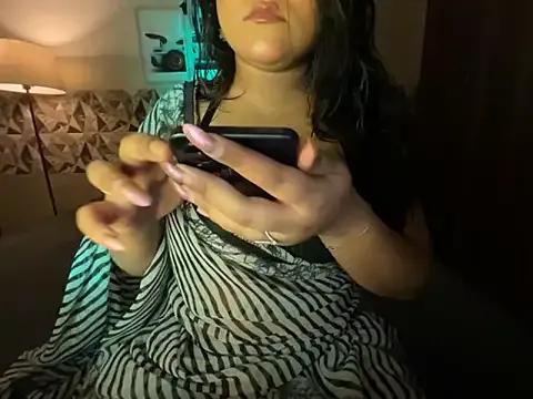 warmyii on StripChat