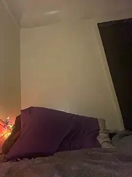 xocrybaby on StripChat