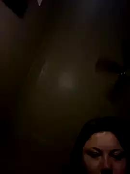 xocrybaby on StripChat