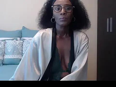 yummycherryxx on StripChat 